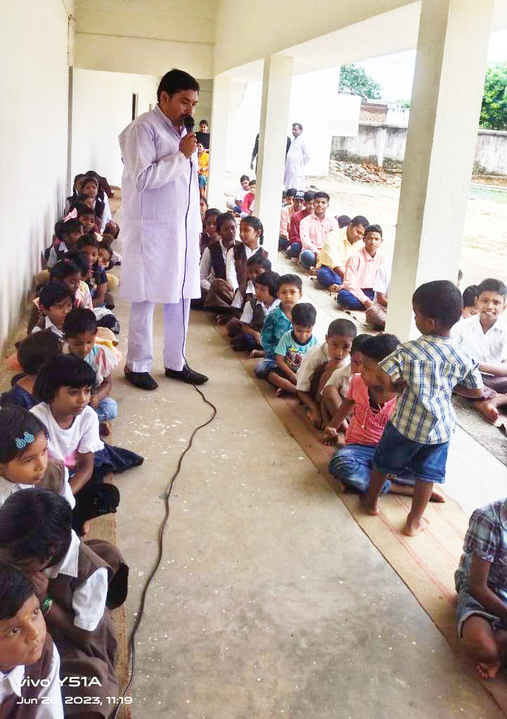 सशिमं में शाला प्रवेश उत्सव