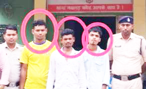 चोरी की 3 बाइक के साथ  3 आरोपी गिरफ्तार