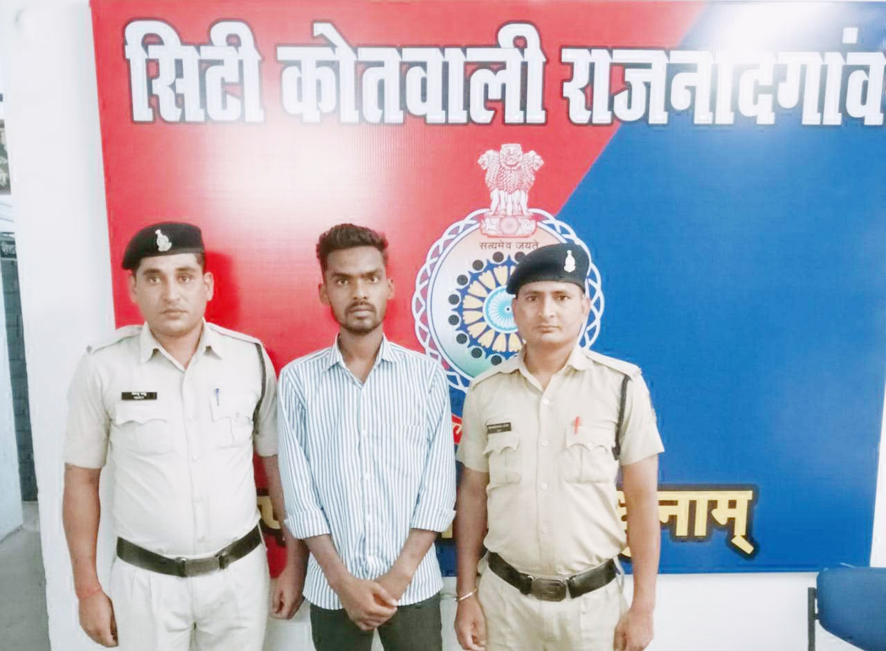 शराब पीने मांगे पैसे, दुकान में तोडफ़ोड़, आरोपी पकड़ाया