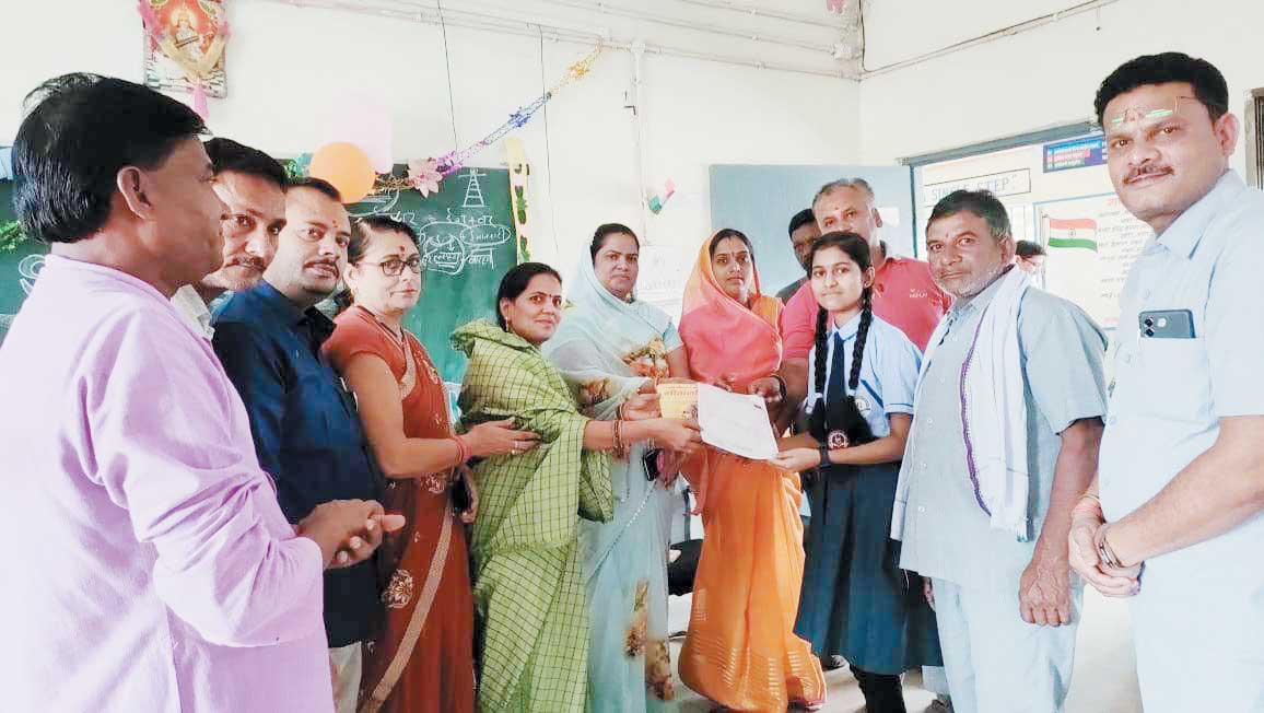 आत्मानंद अंग्रेजी माध्यम स्कूल बोड़ला में शाला प्रवेशोत्सव आत्मानंद अंग्रेजी माध्यम स्कूल बोड़ला में शाला प्रवेशोत्सव