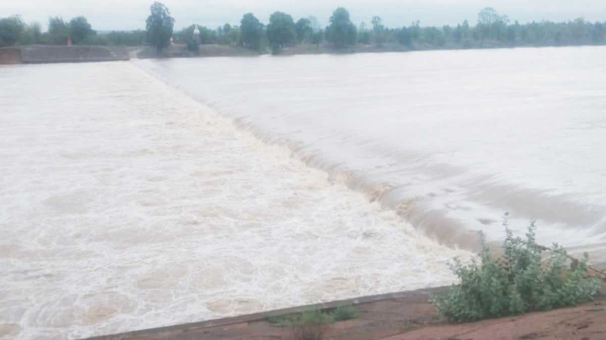 22 बरस से अमेठी एनीकट पर पुल का इंतजार