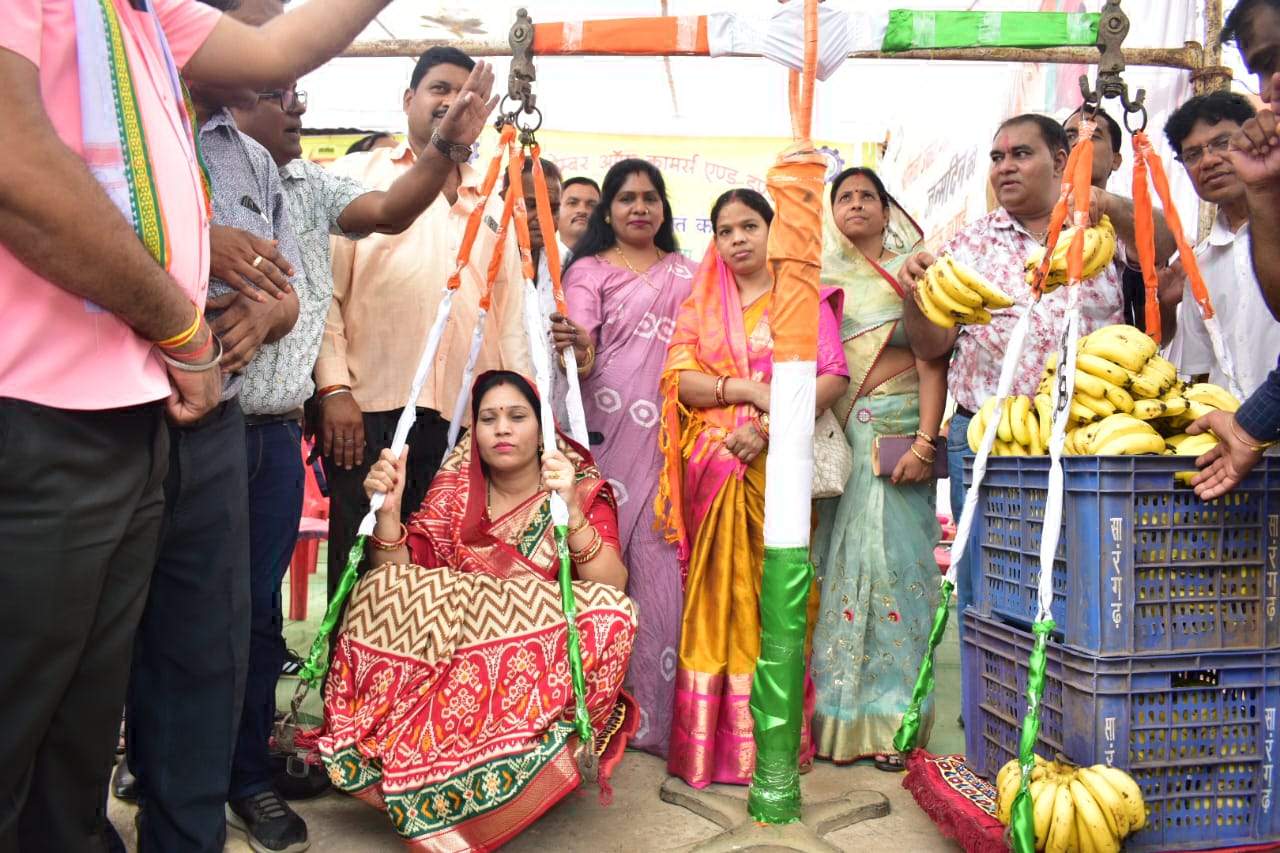 विधायक उत्तरी जांगड़े के जन्मदिन में उमड़ी भीड़