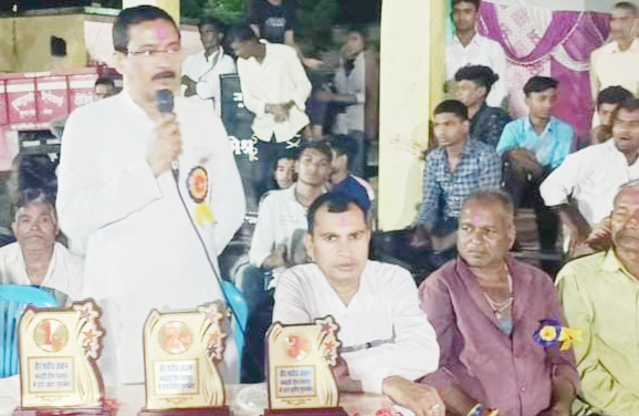 हंचलपुर कबड्डी में रामपुर ने जीता प्रथम पुरस्कार