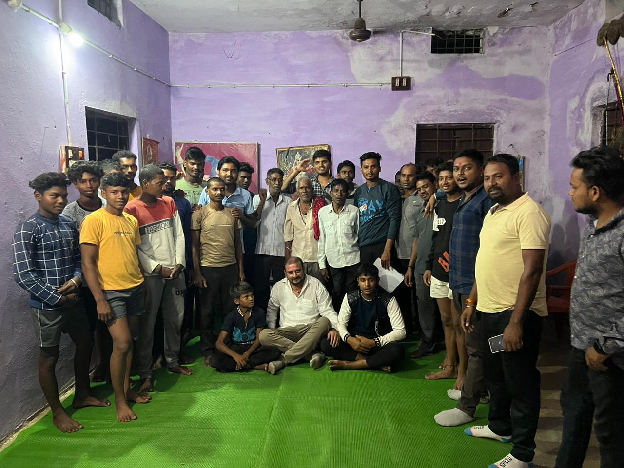 कार्यकर्ता एकजुट हो जाएंगे तो कोई नहीं हरा सकता - निखिल कार्यकर्ता एकजुट हो जाएंगे तो कोई नहीं हरा सकता - निखिल