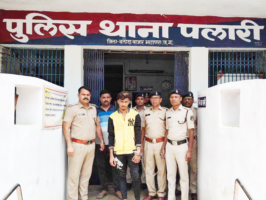 चरित्र संदेह पर प्रेमिका की हत्या, आरोपी युवक गिरफ्तार