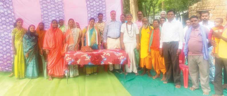 गुरू पूर्णिमा कार्यक्रम में विधायक हुईं शामिल