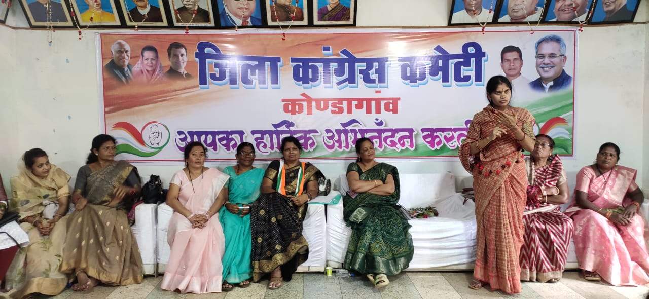 विस चुनाव में महिला कांग्रेस निभाएगी महती भूमिका- अम्बिका विस चुनाव में महिला कांग्रेस निभाएगी महती भूमिका- अम्बिका
