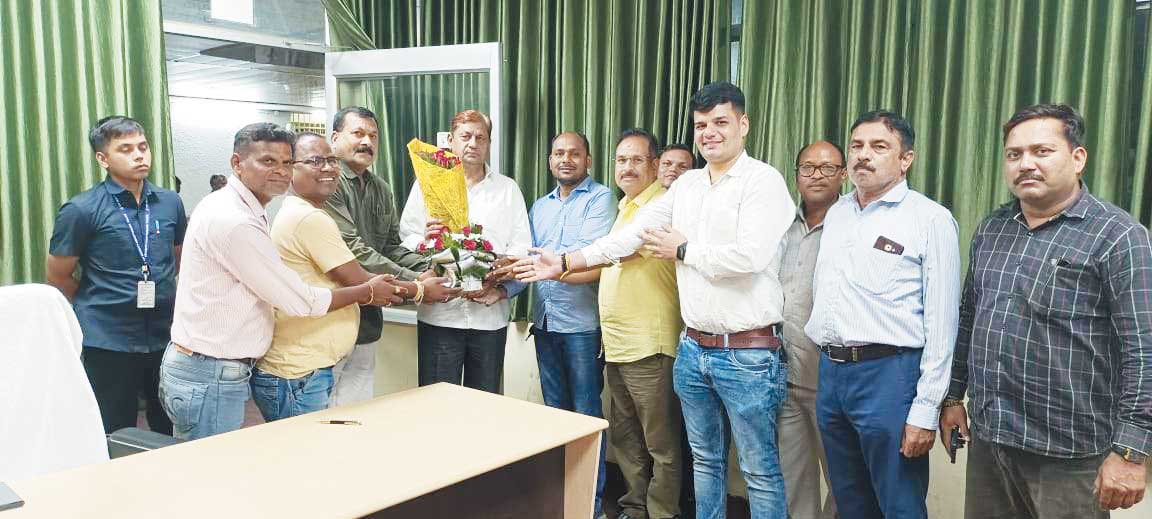 भूपेश-अकबर का वन विभाग के कर्मचारियों ने जताया आभार