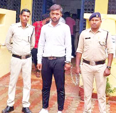 चाकूबाजी, आरोपी गिरफ्तार