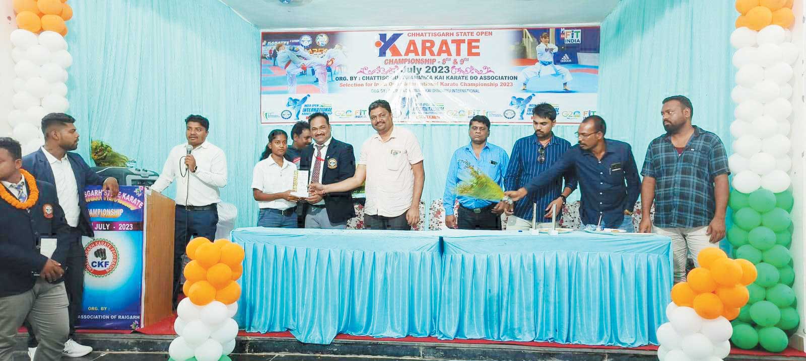 राज्य कराटे स्पर्धा में सारंगढ़ के खिलाडिय़ों ने जीते पदक, अंतरराष्ट्रीय खेल में होंगे शामिल