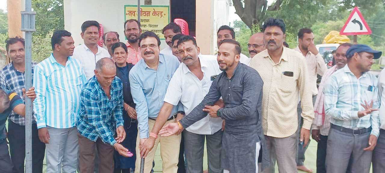  सामुदायिक भवन निर्माण का संसदीय सचिव द्वारिकाधीश ने किया भूमिपूजन