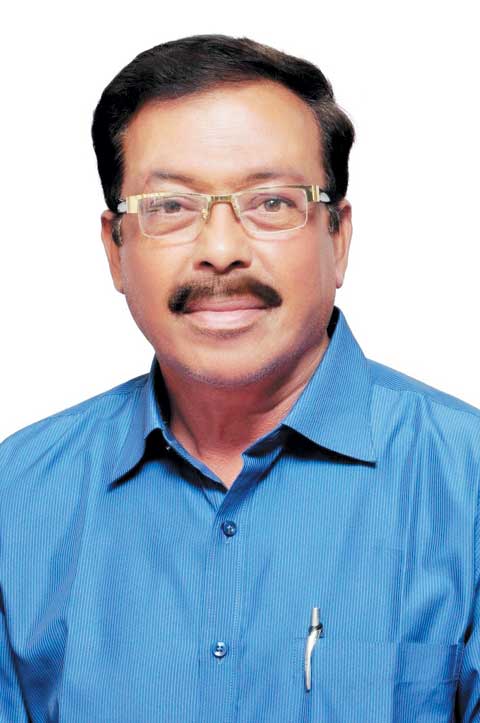 स्टाफ नर्स पर वकील से दुव्र्यवहार का आरोप, शिकायत के माह भर बाद भी कार्रवाई नहीं