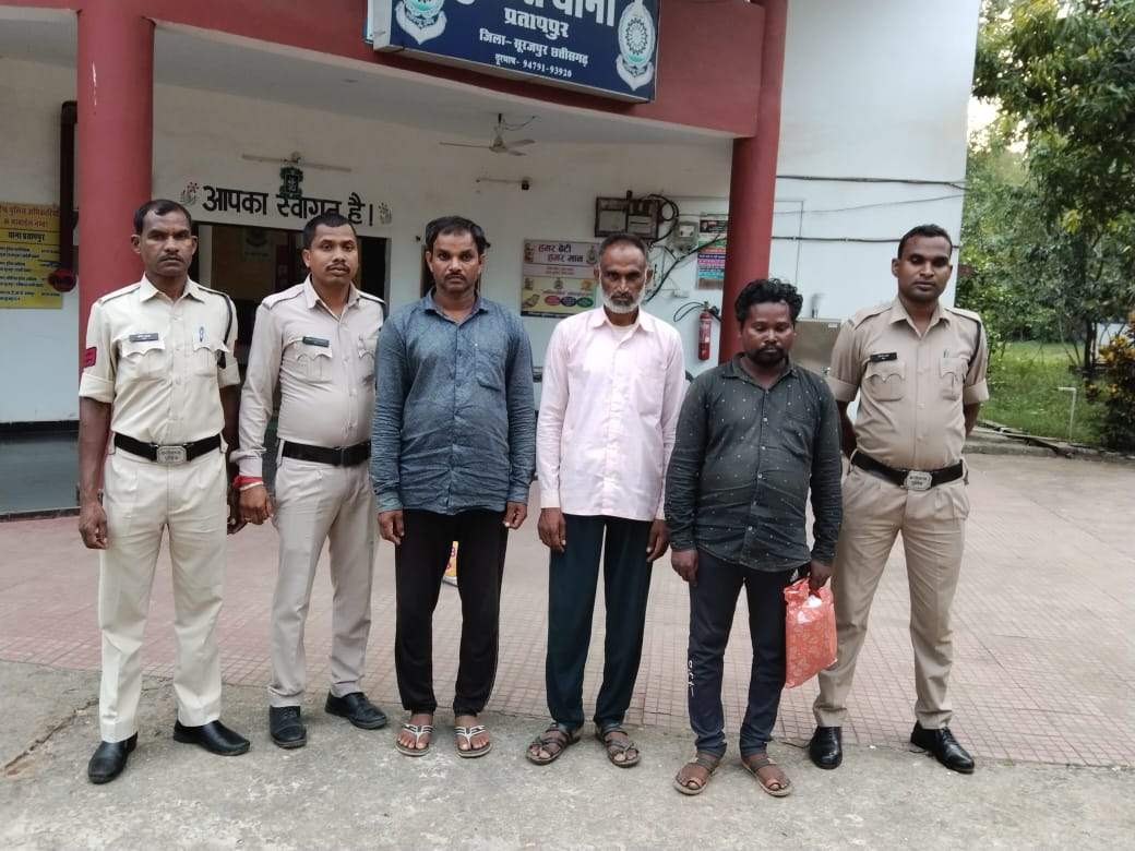 पशु तस्करी, 3 आरोपी पकड़ाए