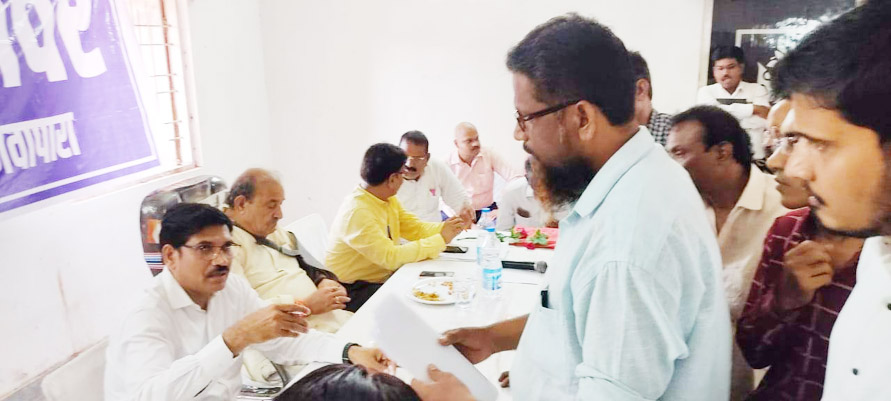 राजस्व शिविर में 157 का तत्काल निराकरण