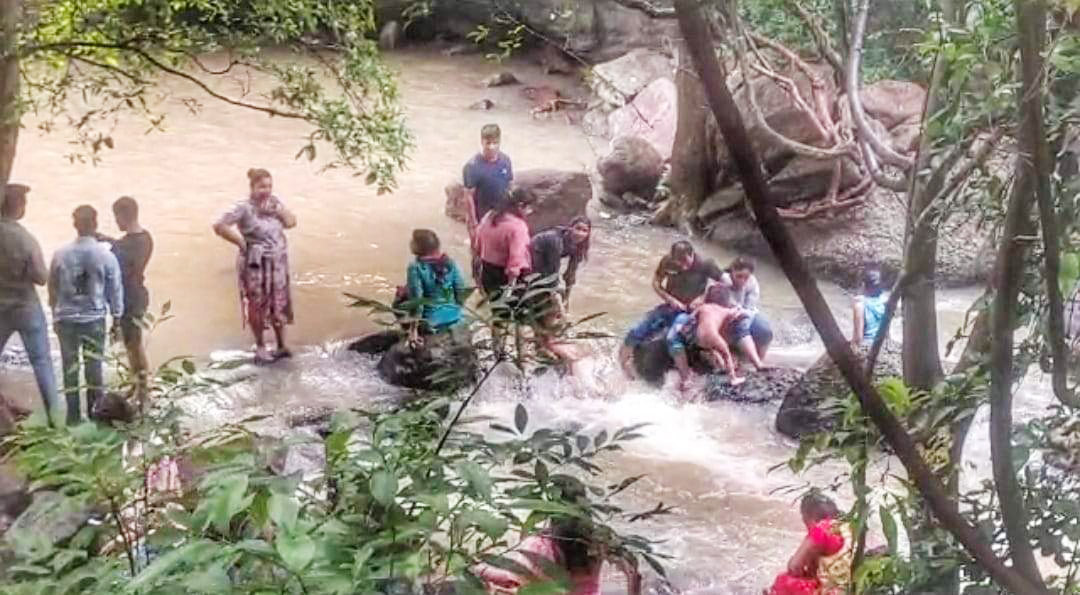 जलाशयों और जलप्रपात में मनमानी अब नहीं, एसपी ने लगाया बल, कहा तुरंत होगी कार्रवाई 