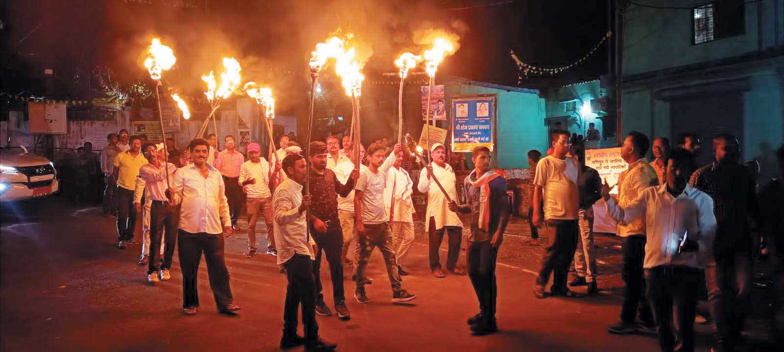 मणिपुर हिंसा के विरोध में ब्लॉक कांग्रेस का प्रदर्शन