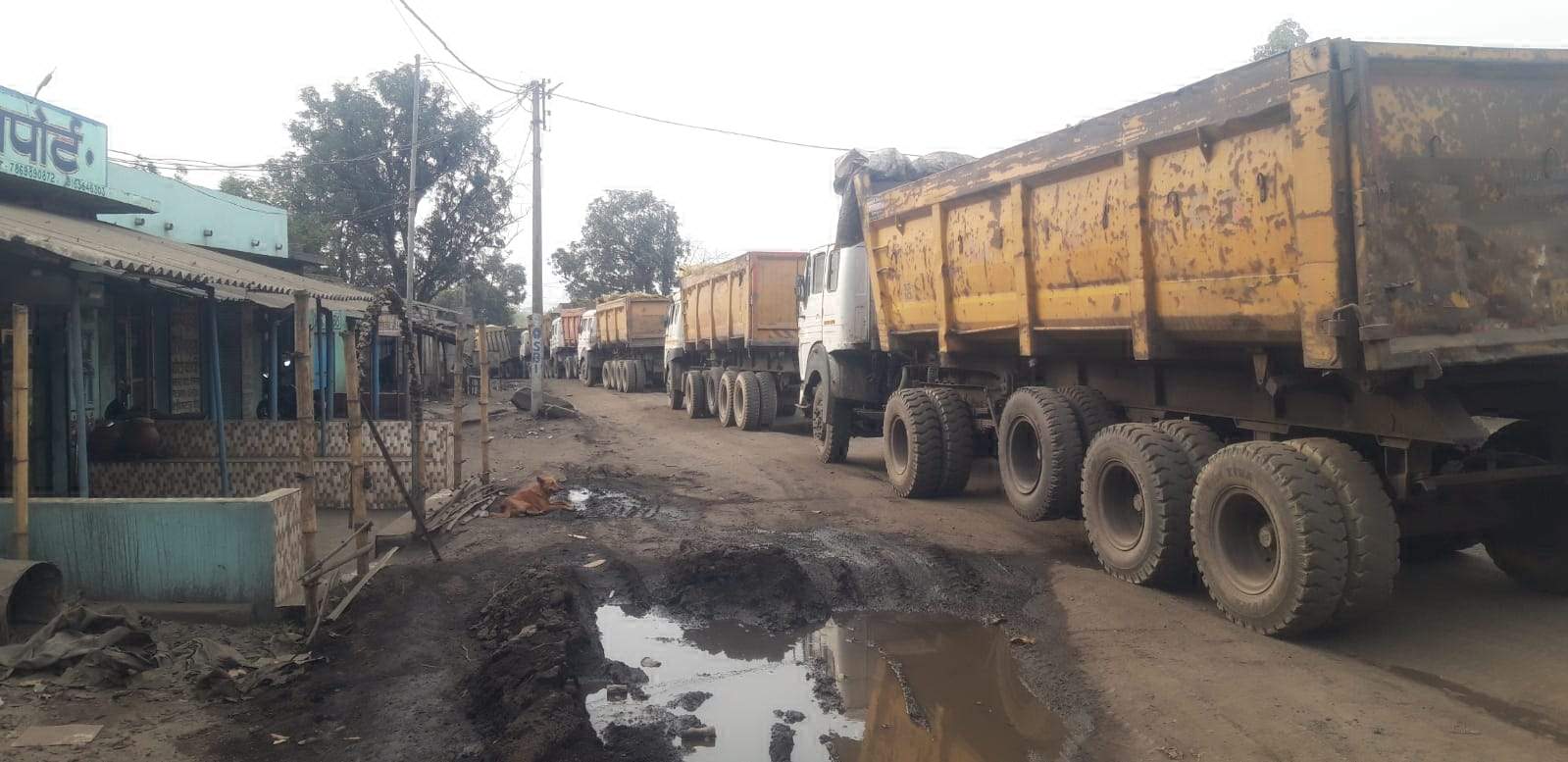 बरघाट में कोयला परिवहन के समय हर घड़ी लगता है जाम बरघाट में कोयला परिवहन के समय हर घड़ी लगता है जाम