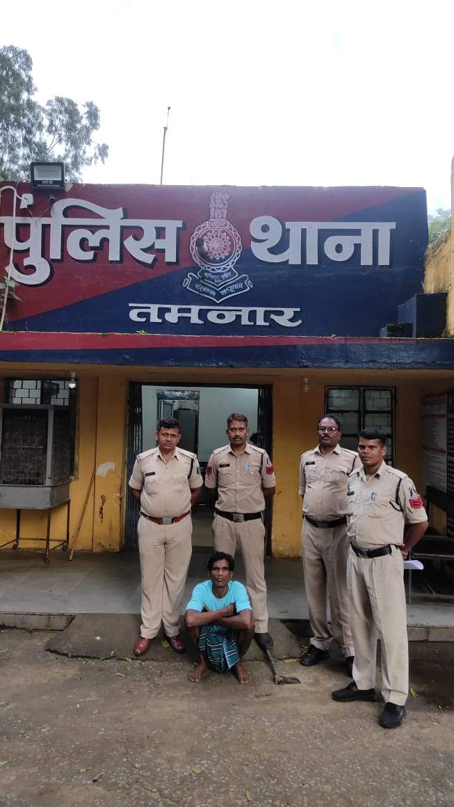 मामूली विवाद, पड़ोसी पर टांगी से हमला, गिरफ्तार मामूली विवाद, पड़ोसी पर टांगी से हमला, गिरफ्तार
