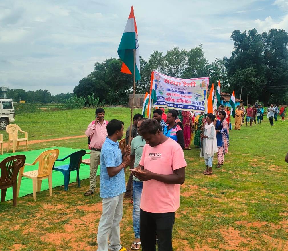 जनपदों में नरवा रैली