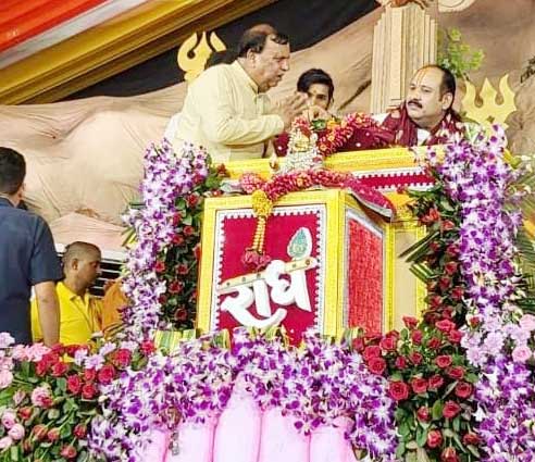 शिव महापुराण कथा में शामिल हुए विधायक शिवरतन