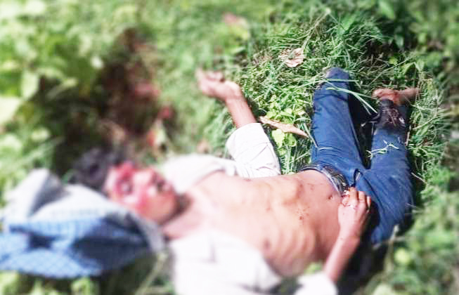 वाहन की ठोकर से  2 मौतें, तीसरा गंभीर