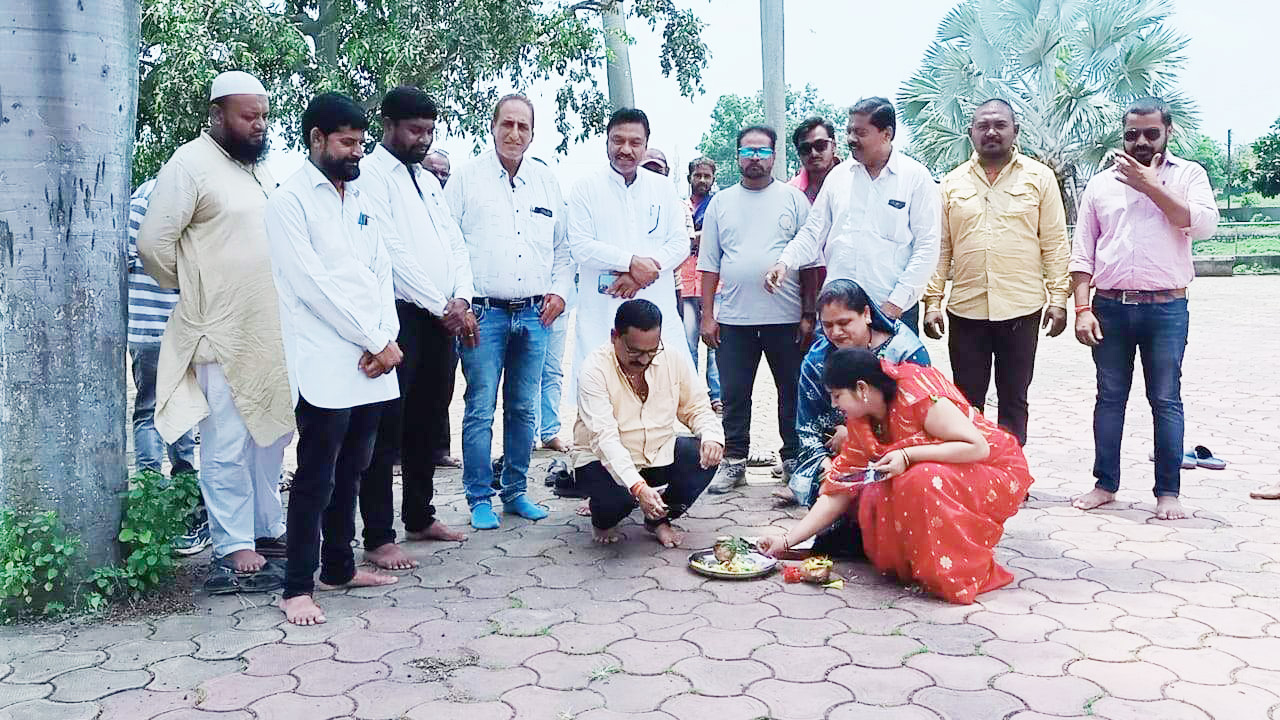 हाईमास्क लाइट का भूमिपूजन 