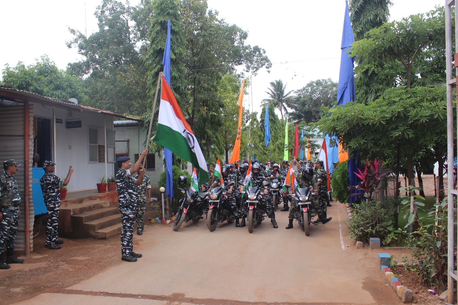 80 बटालियन सीआरपीएफ ने मानाया आजादी का अमृत महोत्सव में हर घर तिरंगा कार्यक्रम