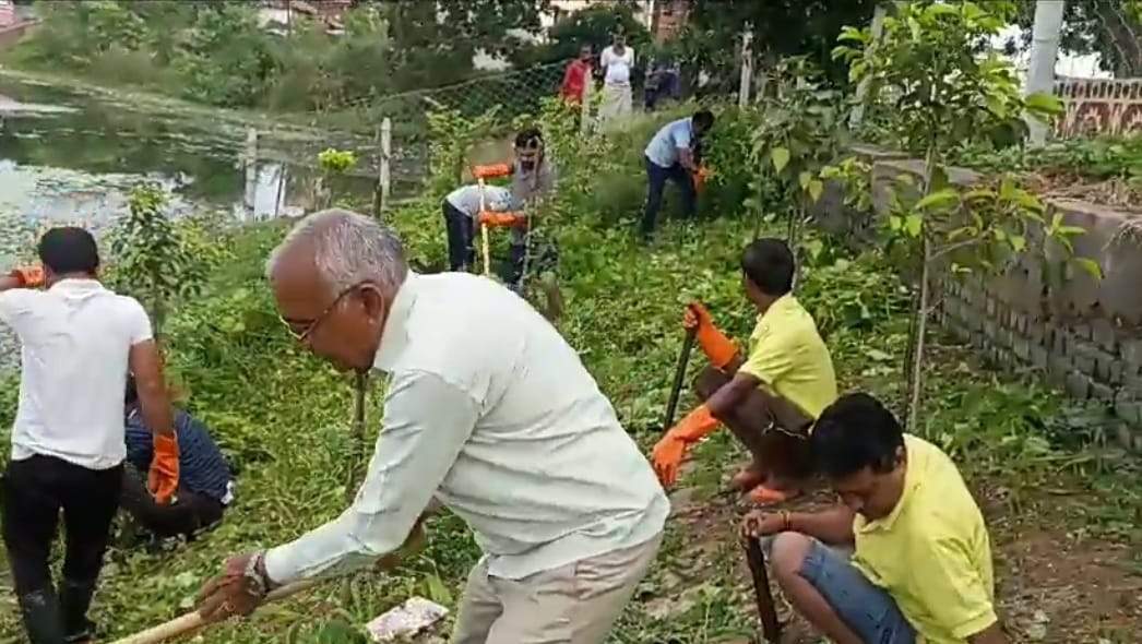 जीवन में लक्ष्य निर्धारित कर, उसमें करें फोकस