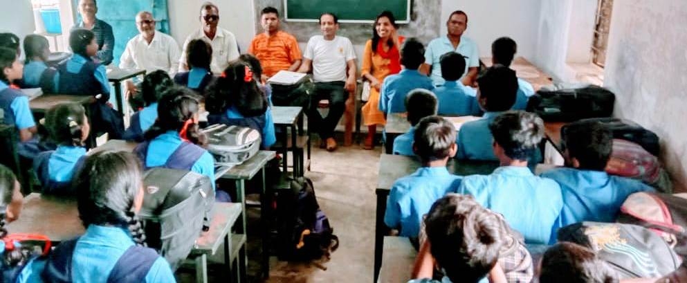 स्वस्थ रहना हमारी पहली प्राथमिकता - संजय गिरि