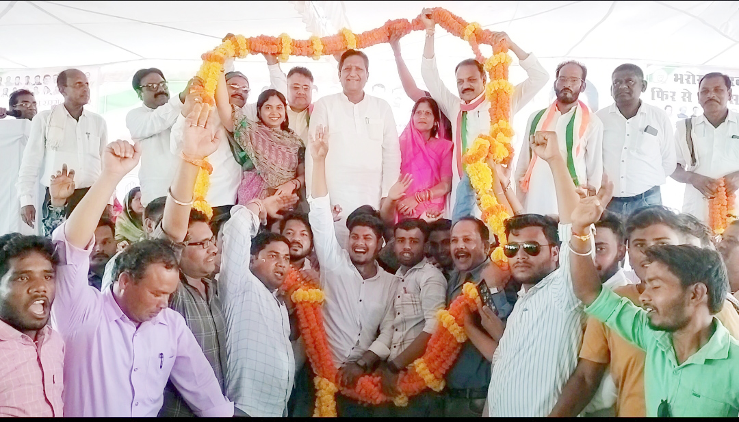 भरोसे का सम्मेलन में शामिल हुए खनिज विकास निगम अध्यक्ष