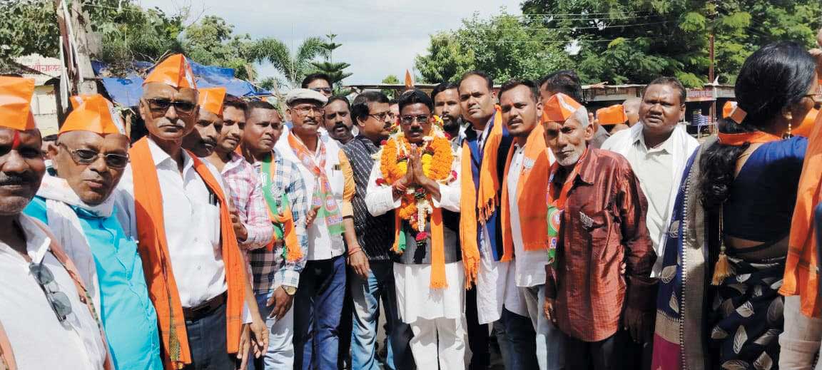 श्रवण मरकाम का हुआ जोरदार नागरिक अभिनंदन