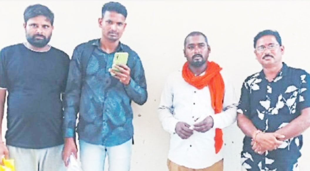 किसानों को सब्सिडी का लालच दे 35.50 लाख ठगे, न ट्रैक्टर दिया, न लौटाई रकम