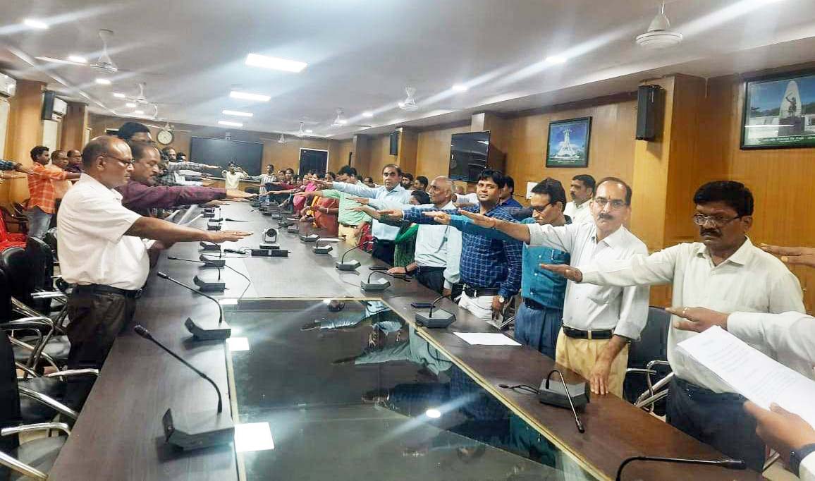 सद्भावना की  ली शपथ