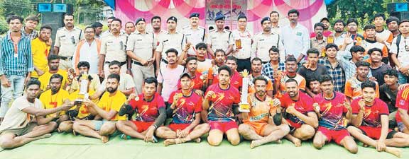 कबड्डी स्पर्धा: भैयाथान विजेता व बड़सरा उपविजेता