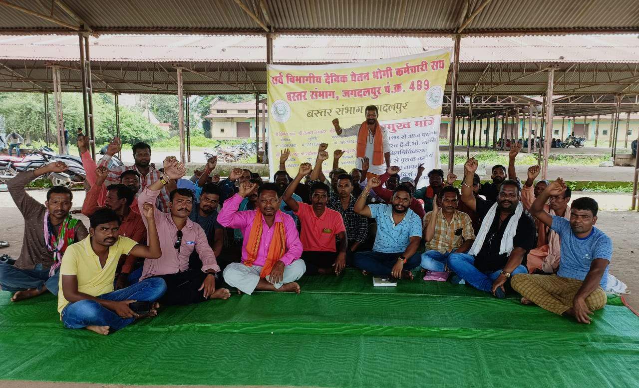 नियमितिकरण करना छोड़ कांग्रेस सरकार निकाल रही सीधी भर्ती, होगा आंदोलन- विपिन 