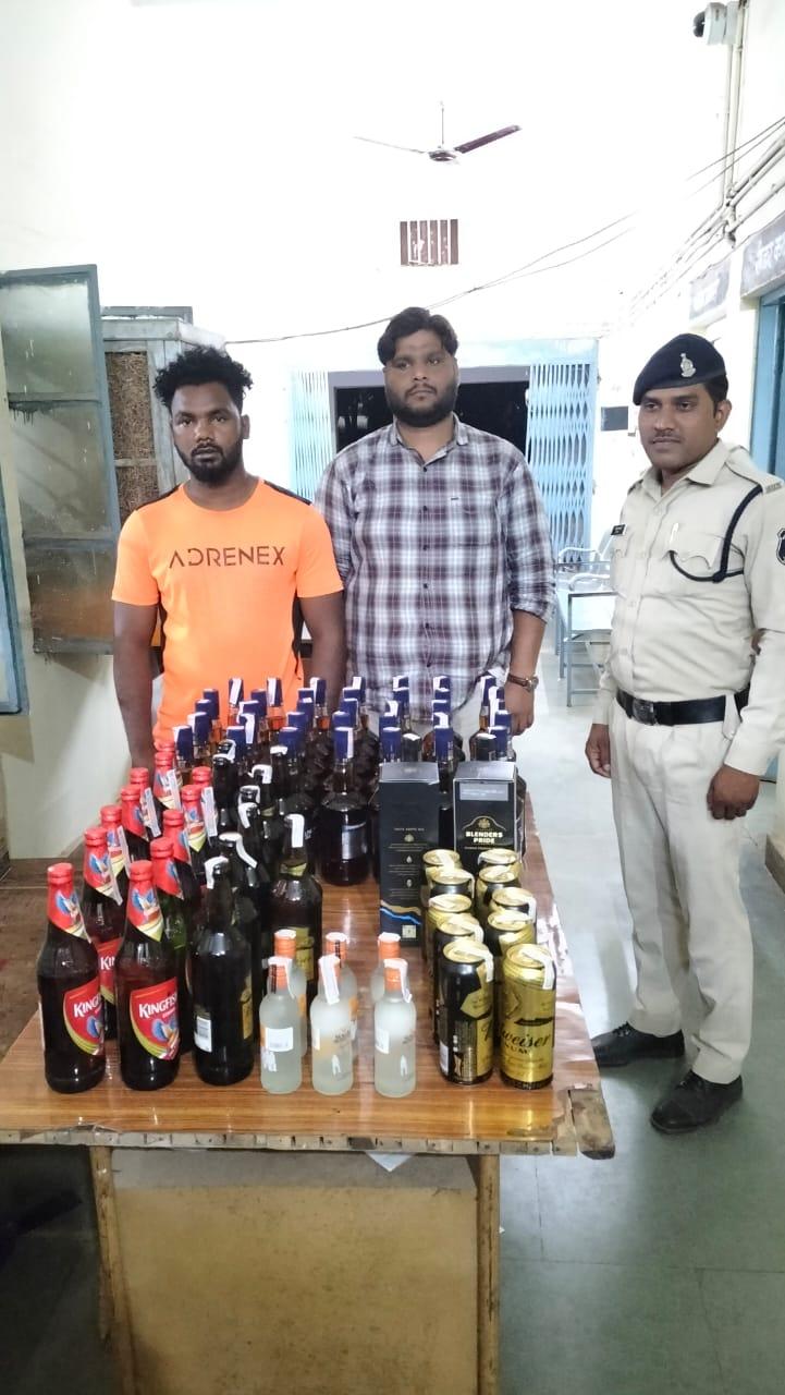 लग्जरी कार में कर रहे थे तस्करी पकड़े  गए, शराब के साथ गाड़ी भी जब्त