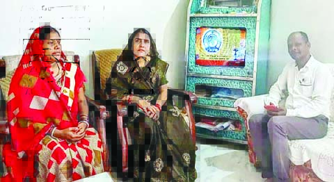 जनप्रतिनिधियों ने सुनी पीएम मोदी के मन की बात