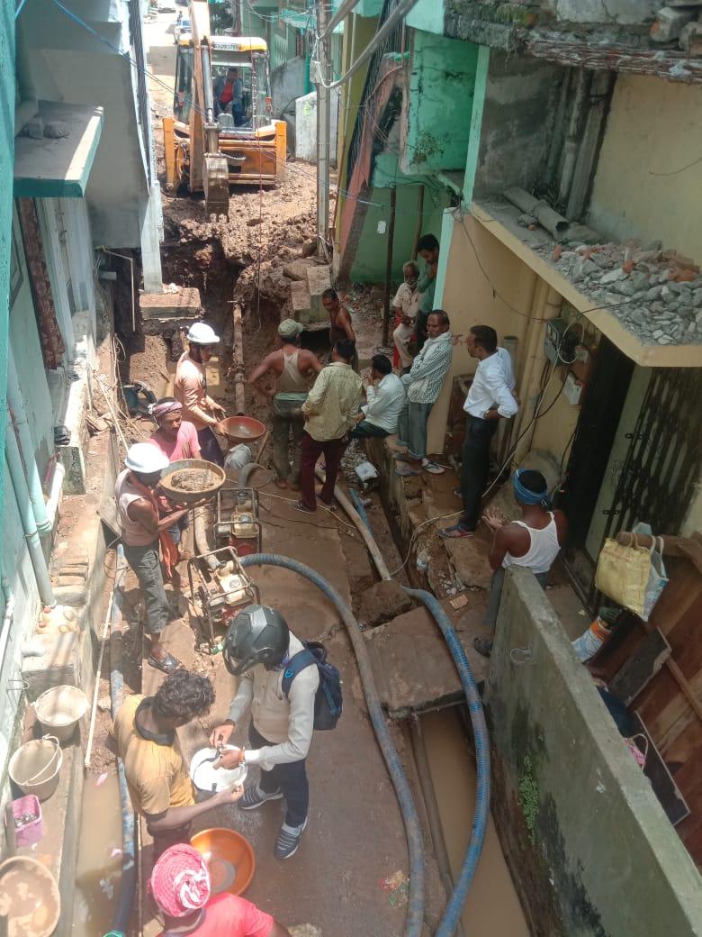 राइजिंग लाइन के उपर अवैध मकान