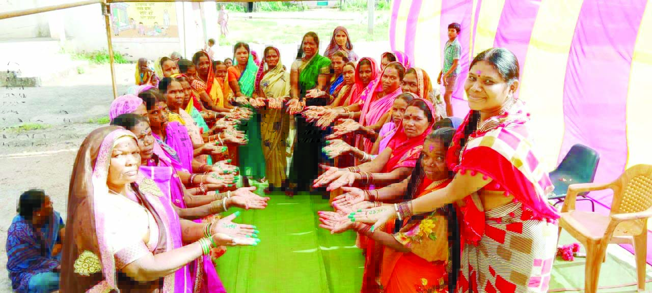 महिलाएं निर्भीक होकर अधिकार का उपयोग करें-दिनेश्वरी