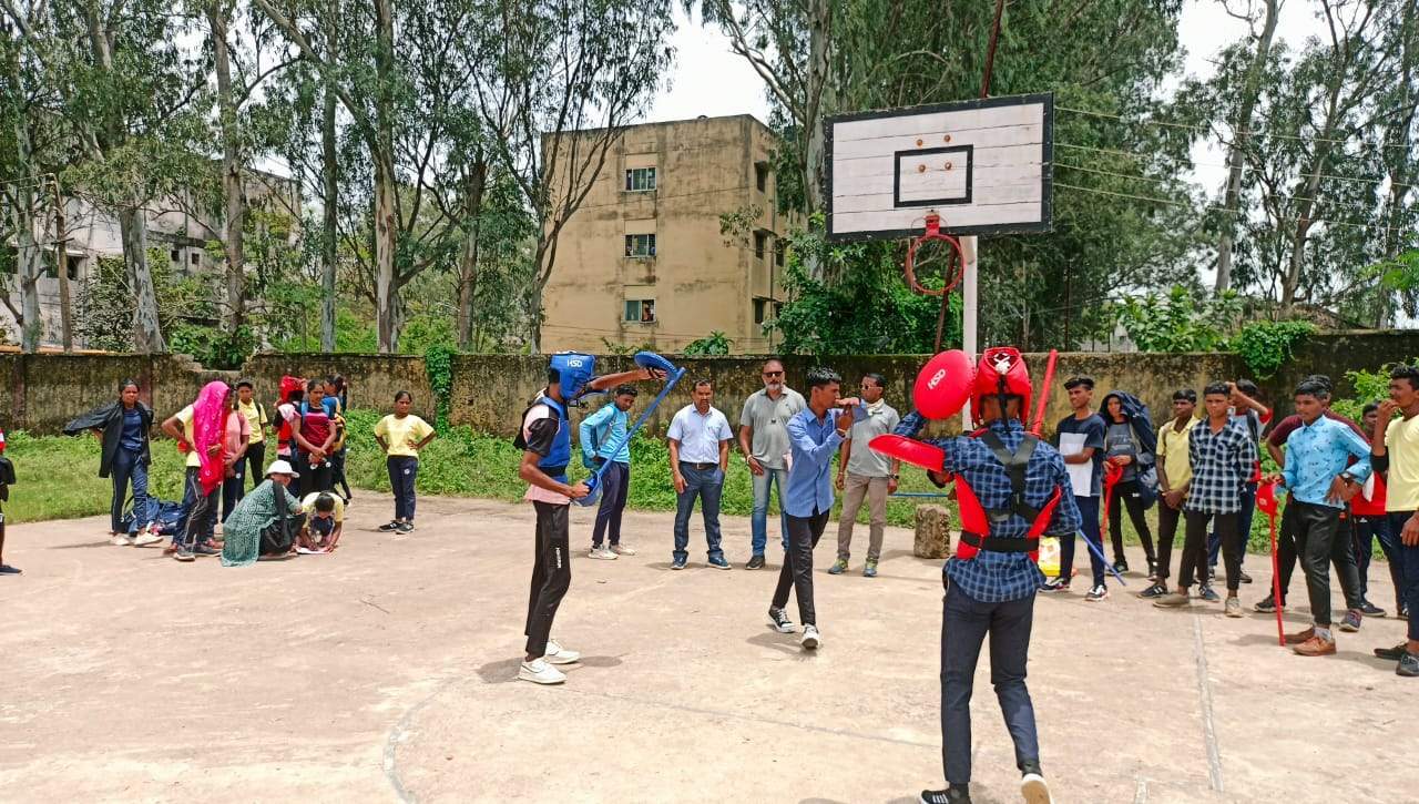 संभाग स्तर शालेय सिक्ख मार्शल आर्ट गतका स्पर्धा में कोंडागांव का उत्कृष्ट प्रदर्शन संभाग स्तर शालेय सिक्ख मार्शल आर्ट गतका स्पर्धा में कोंडागांव का उत्कृष्ट प्रदर्शन