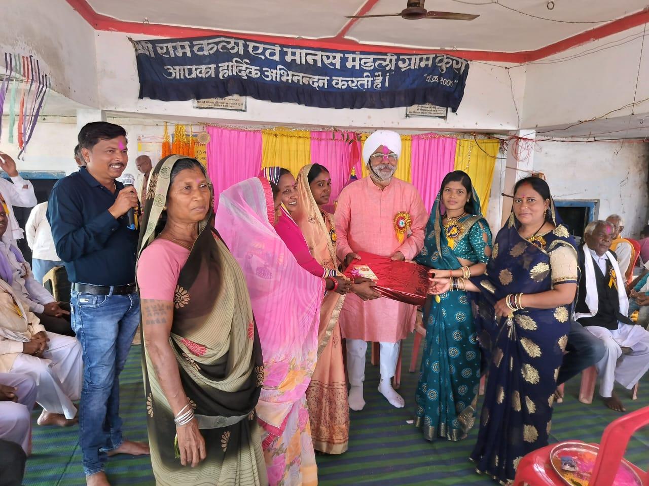 धर्म,संस्कृति और परम्परा से  जोड़ता है रामधुनी - होरा