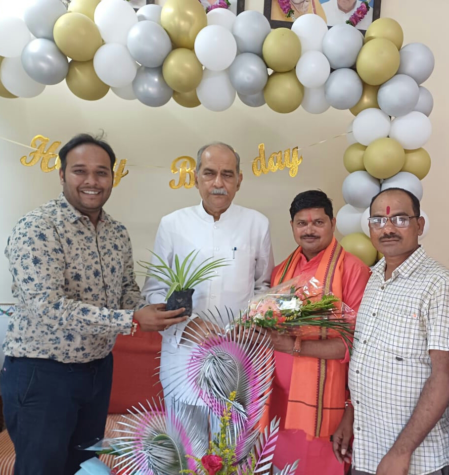 वरिष्ठ भाजपा नेता खूबचंद पारख का जन्मदिन धूमधाम से मना वरिष्ठ भाजपा नेता खूबचंद पारख का जन्मदिन धूमधाम से मना