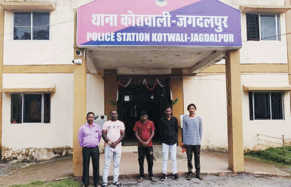 निगरानी बदमाशों की कोतवाली में लगी क्लास, दी गई समझाईश