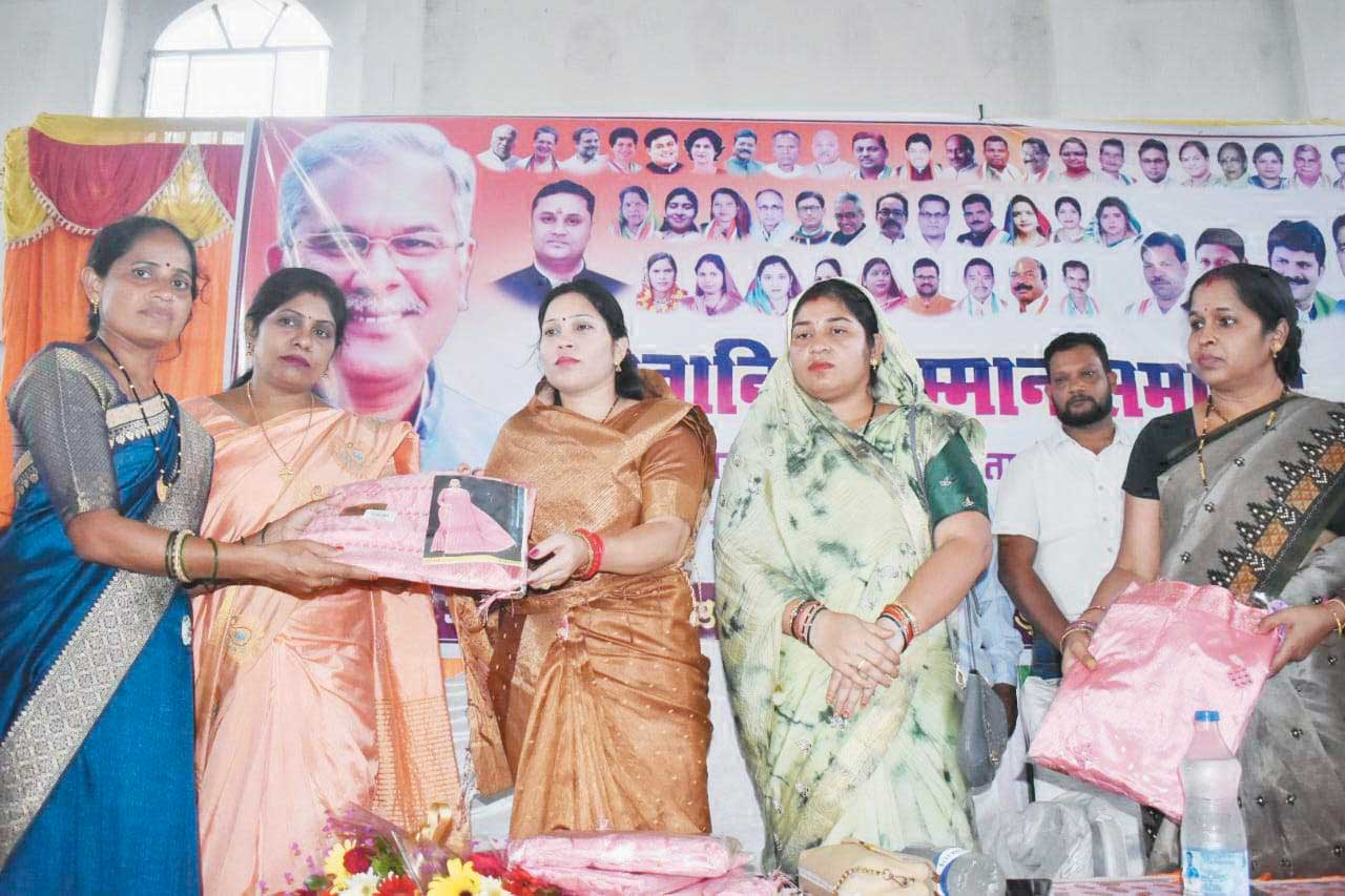 450 मितानिनों का सम्मान