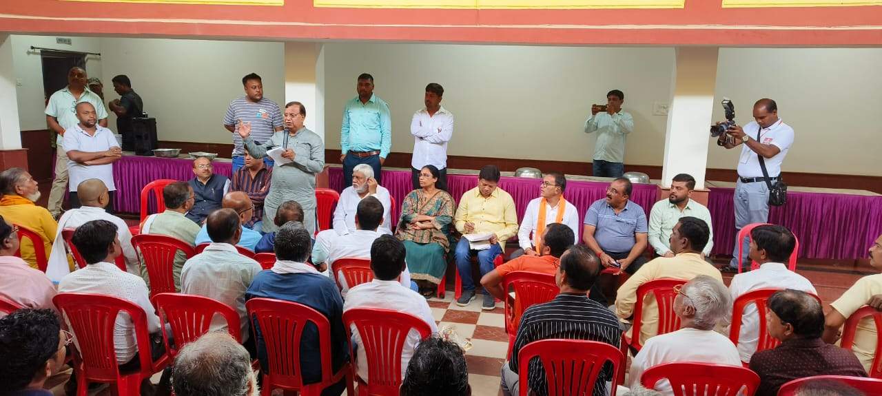 भाजपा पदाधिकारियों से मिला सर्व समाज, की चर्चा 