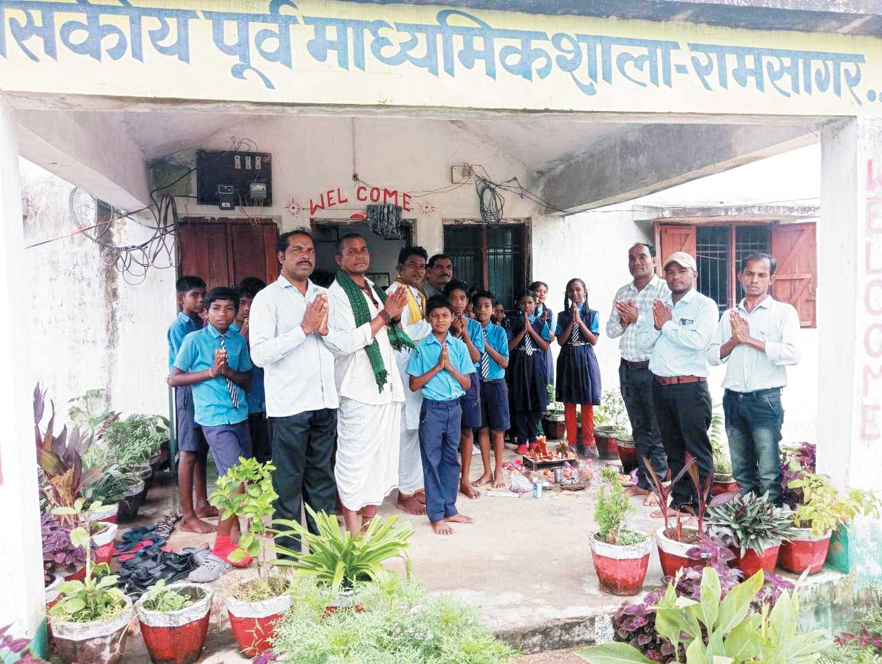 नंदी बैल, पोला पिठोरा की पूजा-अर्चना नंदी बैल, पोला पिठोरा की पूजा-अर्चना