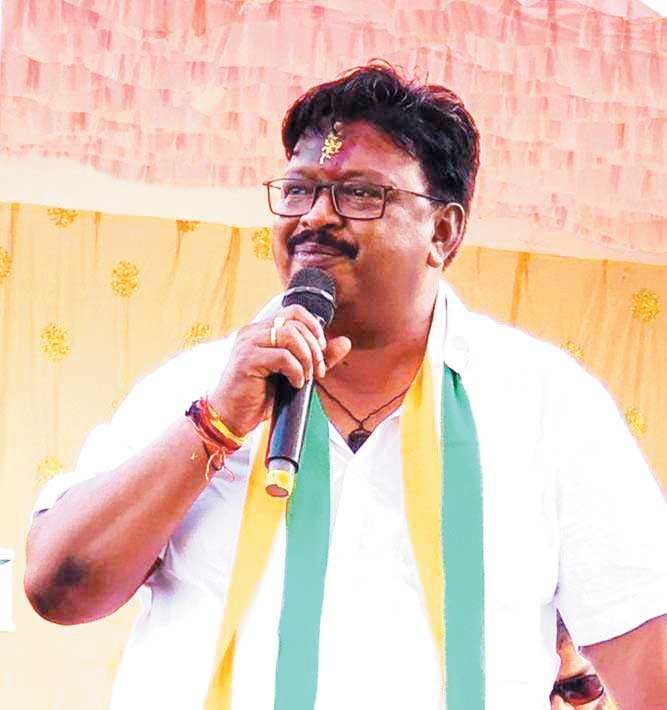 परिवर्तन यात्रा के नाम पर भाजपा झूठ परोस रही है-मिंज