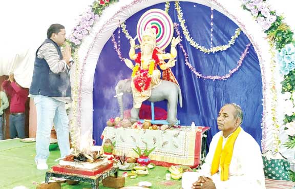 हर्षोल्लास से मनी भगवान विश्वकर्मा जयंती