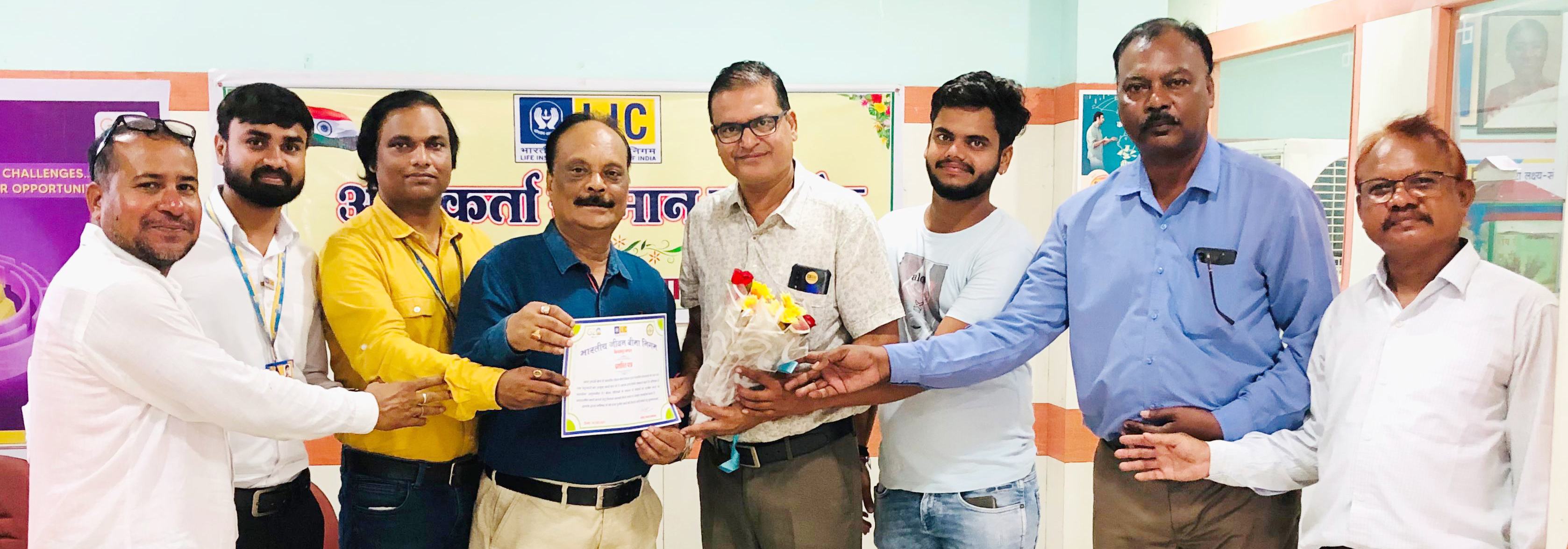 संदीप शर्मा बने अंतरराष्ट्रीय मिलियन डॉलर राउंड टेबल सदस्य