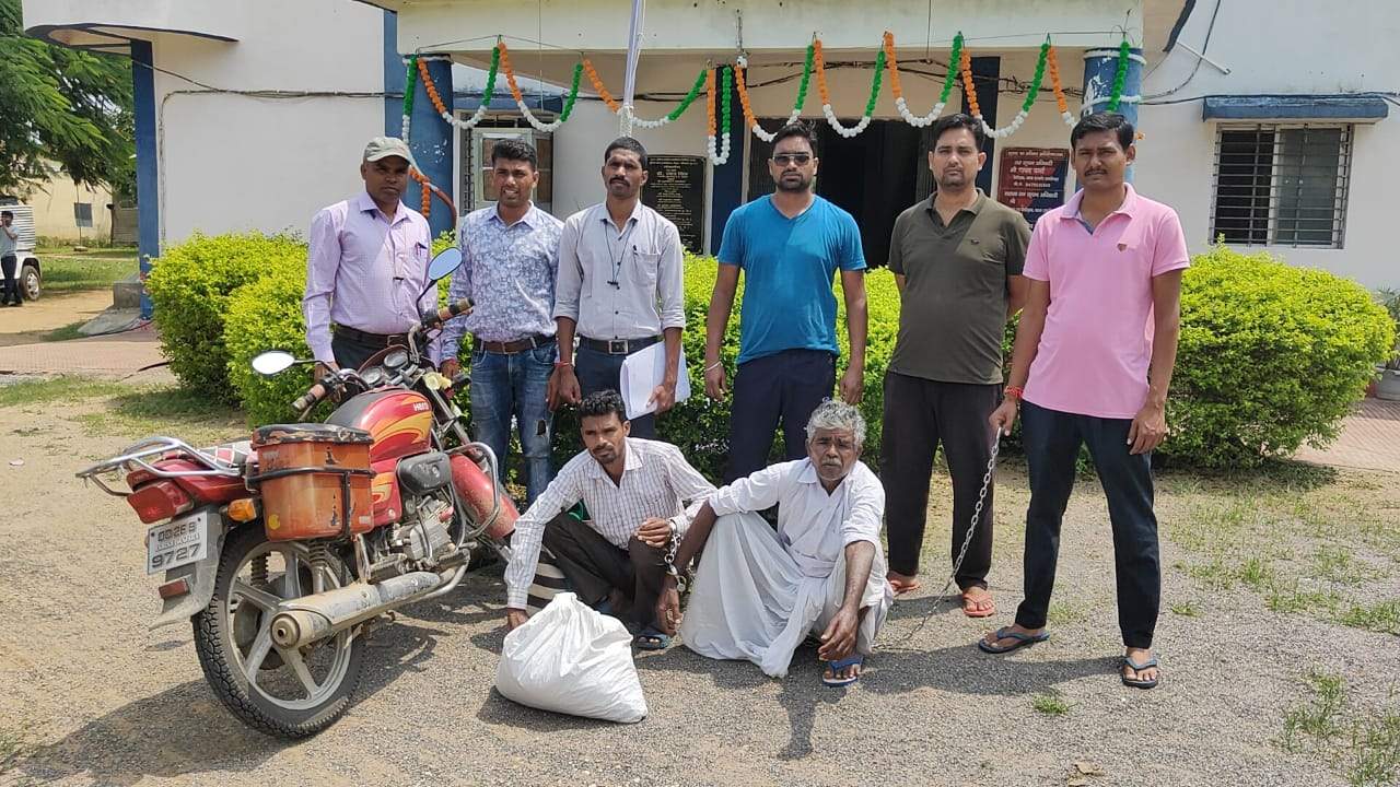  दो अलग-अलग मामलों में 14 किलो गांजा जब्त